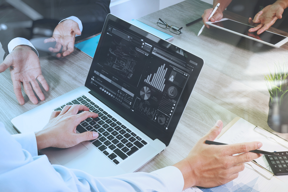 B2B-myyntiprosessin optimointi HubSpotilla ja tekoälyllä